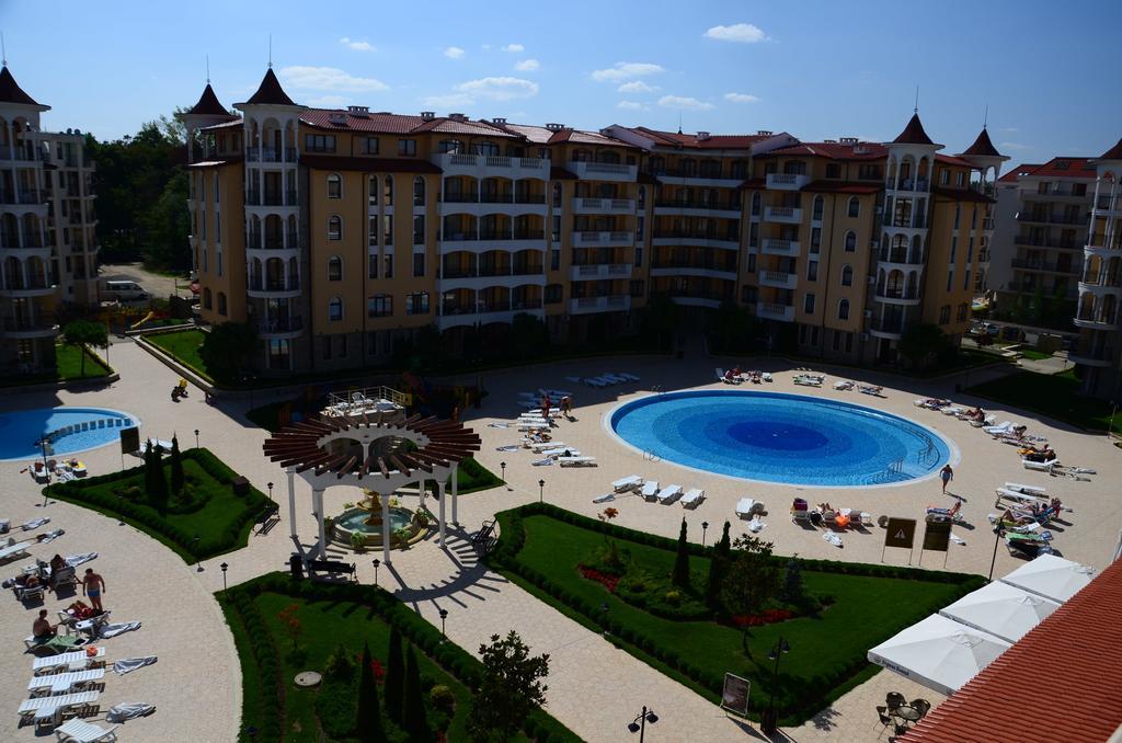 Royal Sun Lejlighedshotel Sunny Beach Eksteriør billede